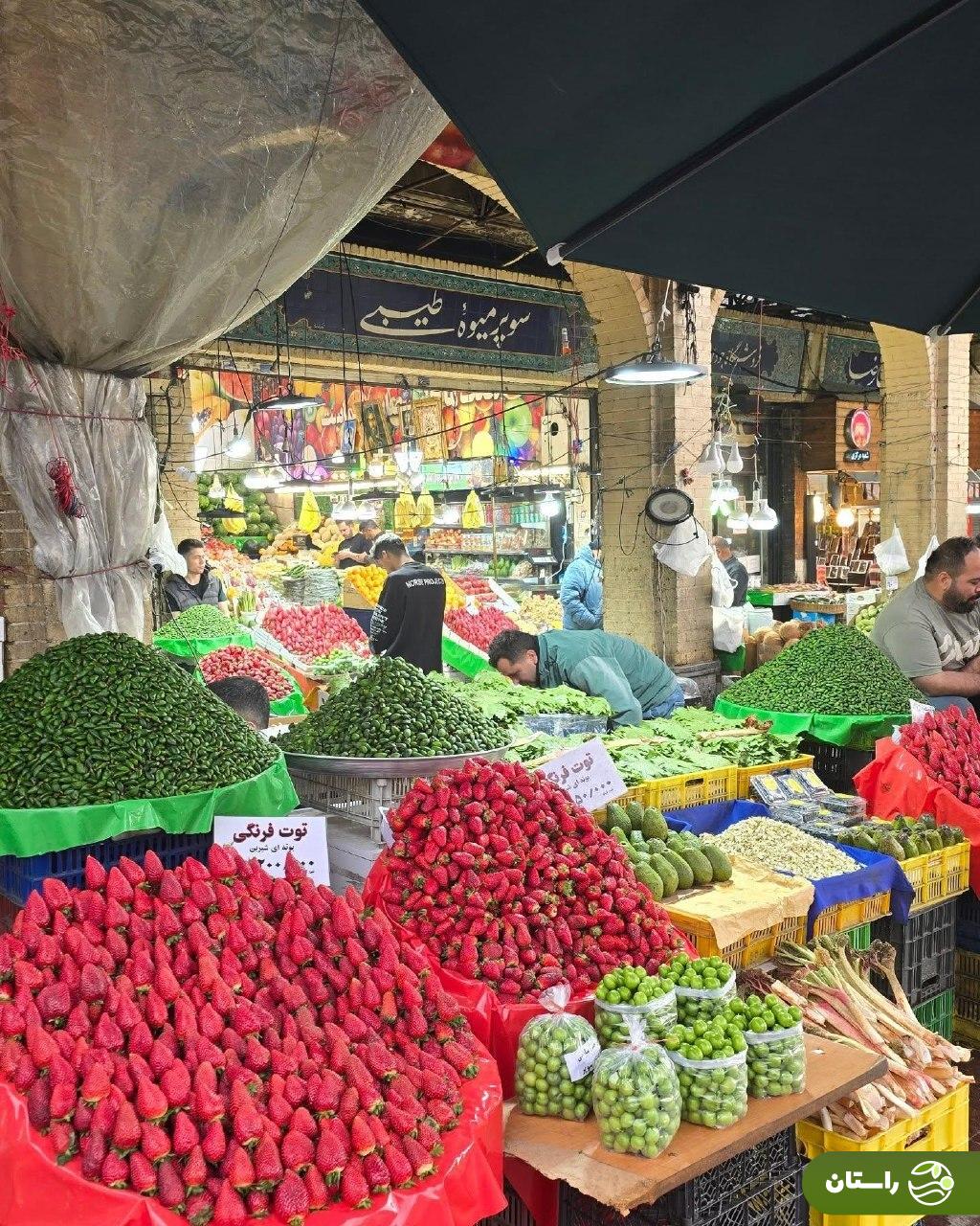 عکس جدید مینا مختاری با پسرش در غیاب بهرام رادان عکس جدید مینا مختاری با پسرش در غیاب بهرام رادان