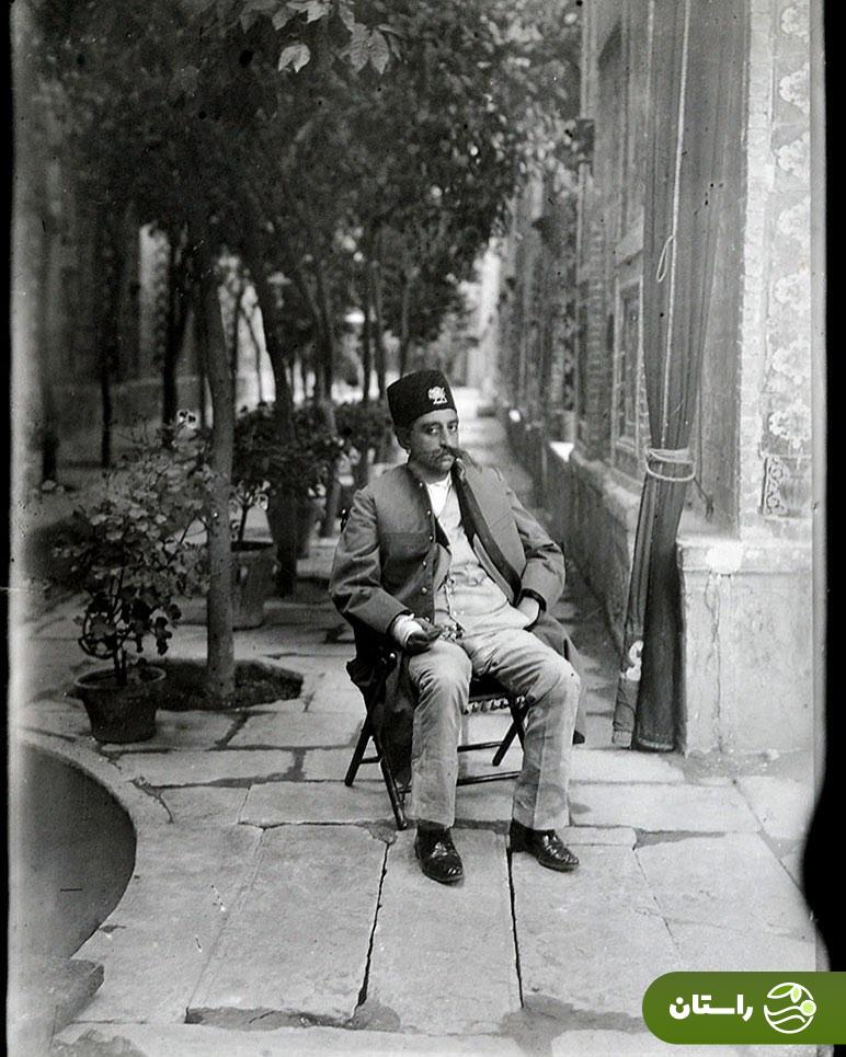 عکس | تونل زمان؛ ژستهای دیدنی مظفرالدین شاه مقابل دوربین عکس | تونل زمان؛ ژستهای دیدنی مظفرالدین شاه مقابل دوربین