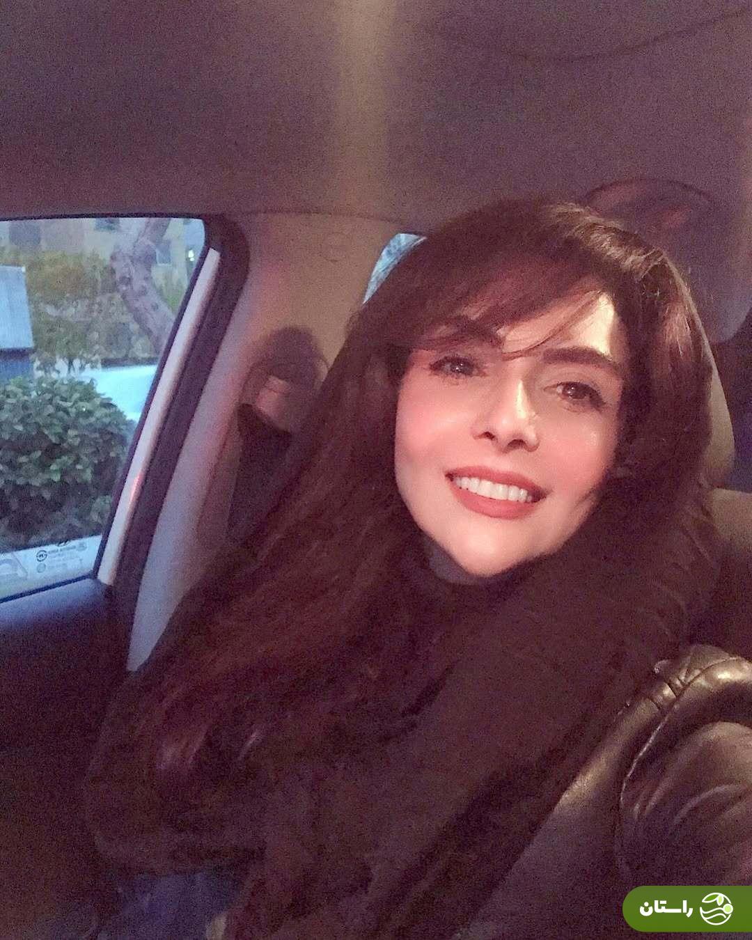 بیوگرافی و «شیوا مکینیان» بازیگر نقش «شری»، نامزد ارسطو در سریال پایتخت ۷ + تصاویر جدید بیوگرافی و «شیوا مکینیان» بازیگر نقش «شری»، نامزد ارسطو در سریال پایتخت ۷ + تصاویر جدید