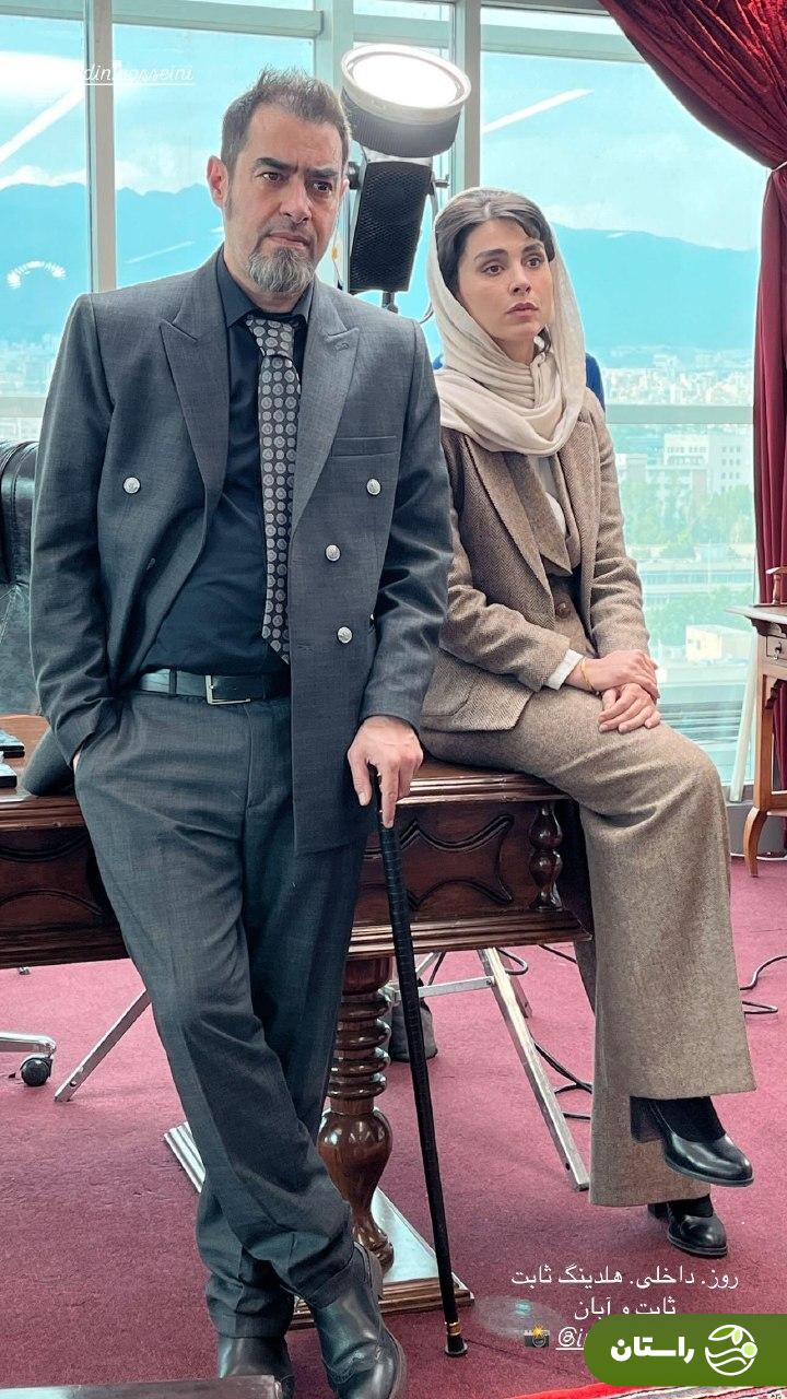 عکس | لاله مرزبان و شهاب حسینی در پشت صحنه سریال آبان