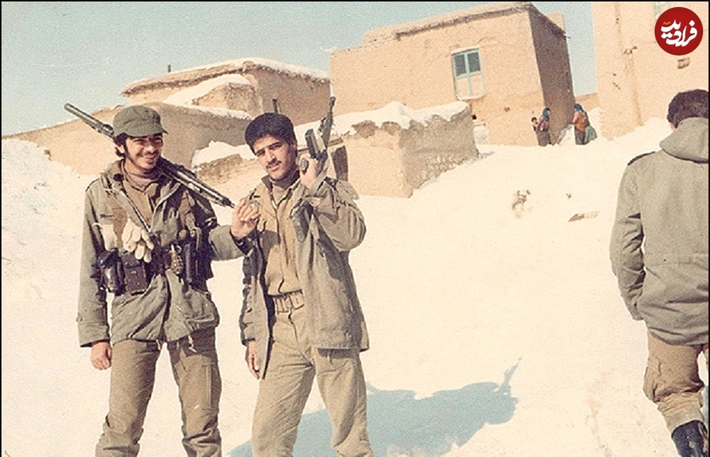 عکس | تونل زمان؛ سردار رادان با اسلحه جنگی در جوانی چند سال پس از انقلاب