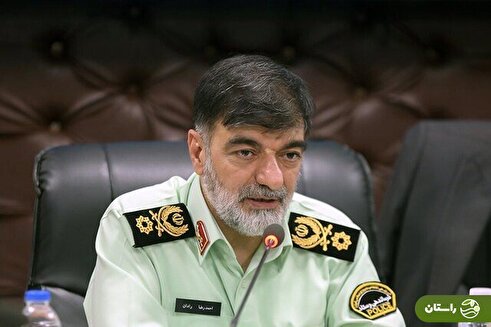 عکس | تونل زمان؛ سردار رادان با اسلحه جنگی در جوانی چند سال پس از انقلاب