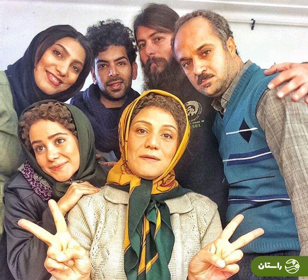 عکس | الناز حبیبی، احمد مهرانفر، شبنم مقدمی و ریما رامینفر در پشت صحنه فیلم سینمایی زاپاس؛ ۱۰ سال پیش عکس | الناز حبیبی، احمد مهرانفر، شبنم مقدمی و ریما رامینفر در پشت صحنه فیلم سینمایی زاپاس؛ ۱۰ سال پیش