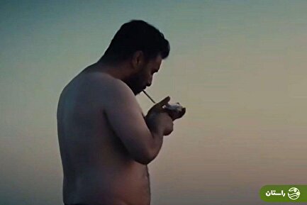 اندام نیمه‌برهنه جواد عزتی در سریال «وحشی» جنجال به پا کرد + عکس