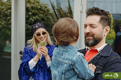 عکس‌های عاشقانه مینا مختاری و همسرش بهرام رادان به همراه پسرشان