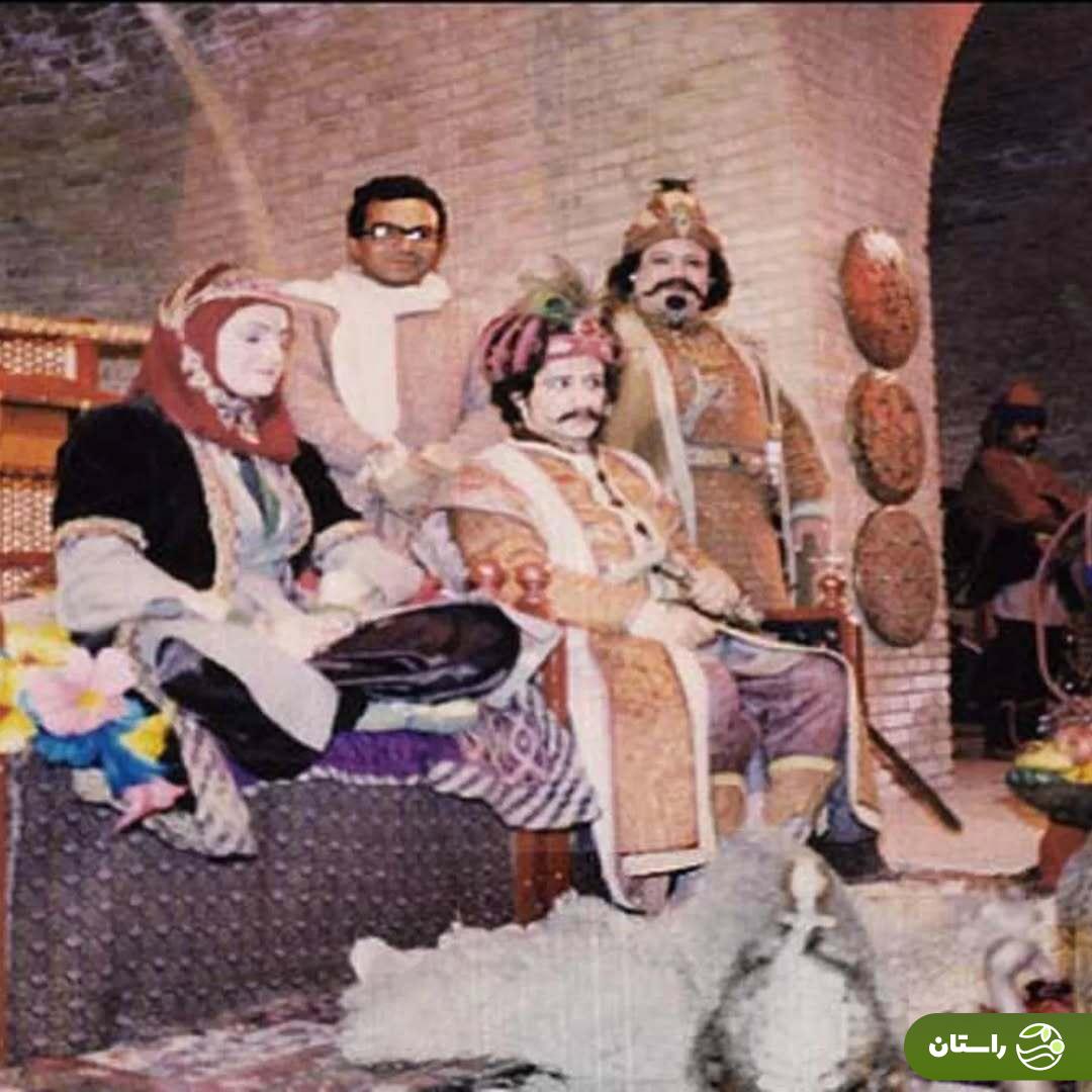 عکس | تونل زمان؛ گلاب آدینه و مهدی هاشمی در سریال «افسانه سلطان و شبان»؛ سال ۱۳۶۱ عکس | تونل زمان؛ گلاب آدینه و مهدی هاشمی در سریال «افسانه سلطان و شبان»؛ سال ۱۳۶۱