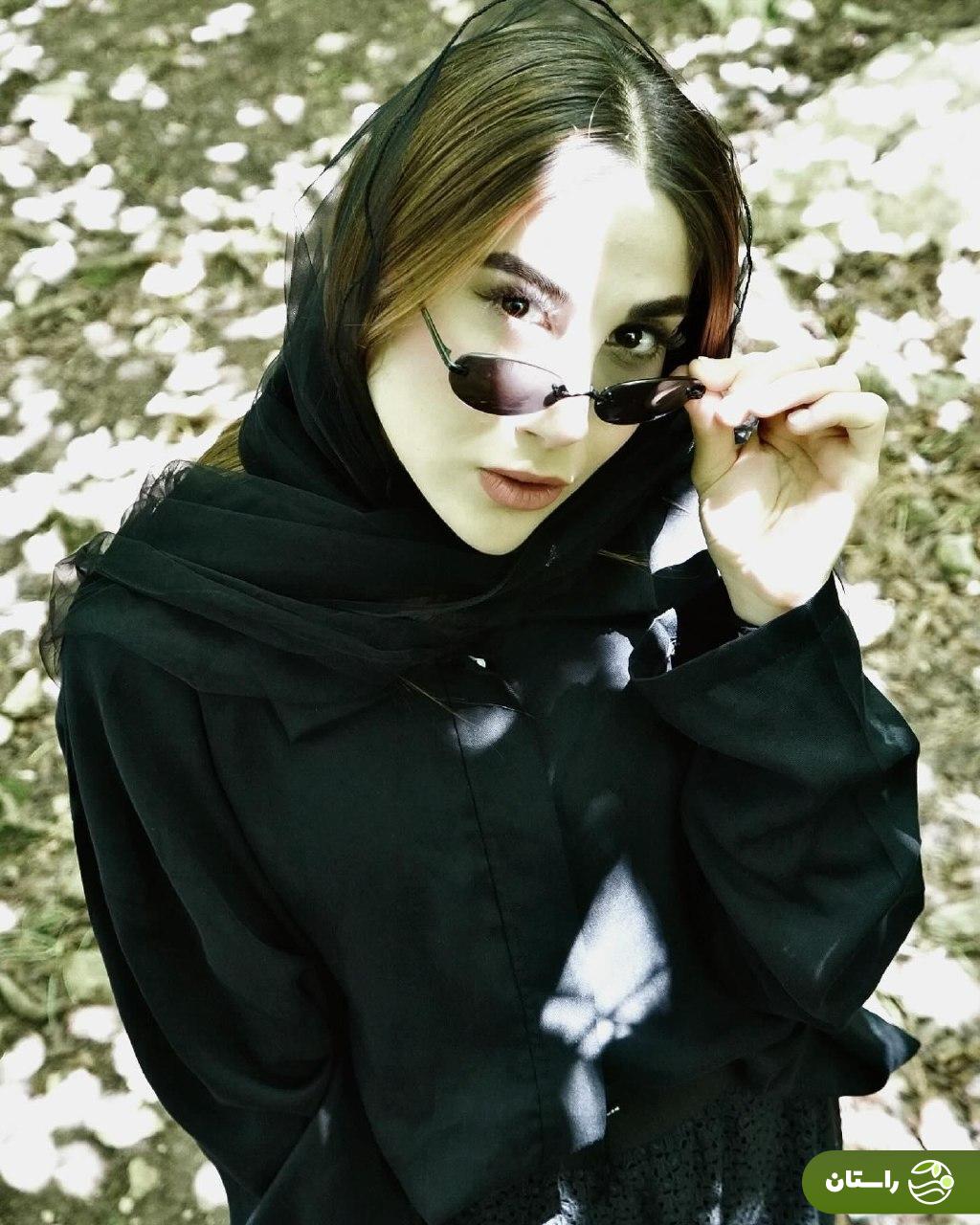 عکس | ژست‌های ناهید کیانی در طبیعت‌گردی