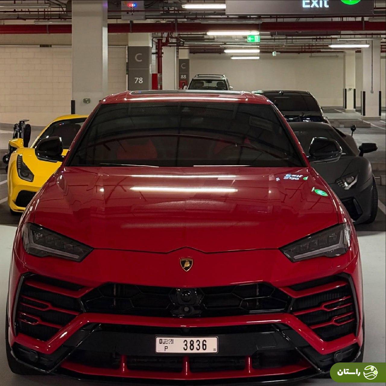 عکس | رونمایی محمدرضا گلزار از ماشین جدید فوق لاکچریاش عکس | رونمایی محمدرضا گلزار از ماشین جدید فوق لاکچریاش