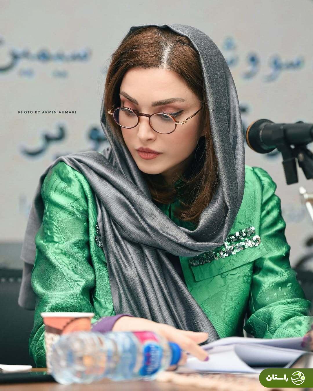 تصاوی | استایل بهنوش طباطبایی در جشن امضای کتاب «سووشون» در نمایشگاه کتاب