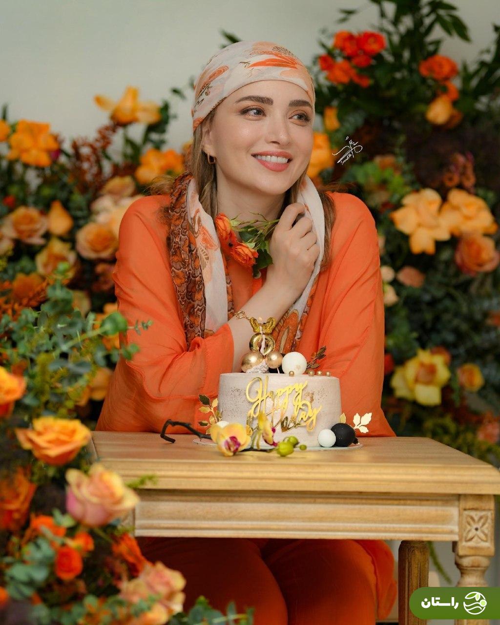 تصاویر | جشن تولد ۴۴ سالگی بهنوش طباطبایی تصاویر | جشن تولد ۴۴ سالگی بهنوش طباطبایی