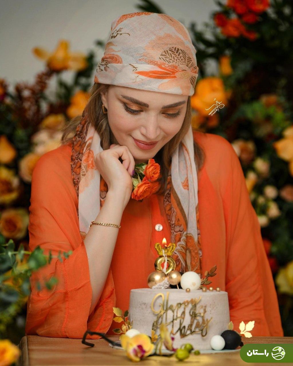 تصاویر | جشن تولد ۴۴ سالگی بهنوش طباطبایی تصاویر | جشن تولد ۴۴ سالگی بهنوش طباطبایی