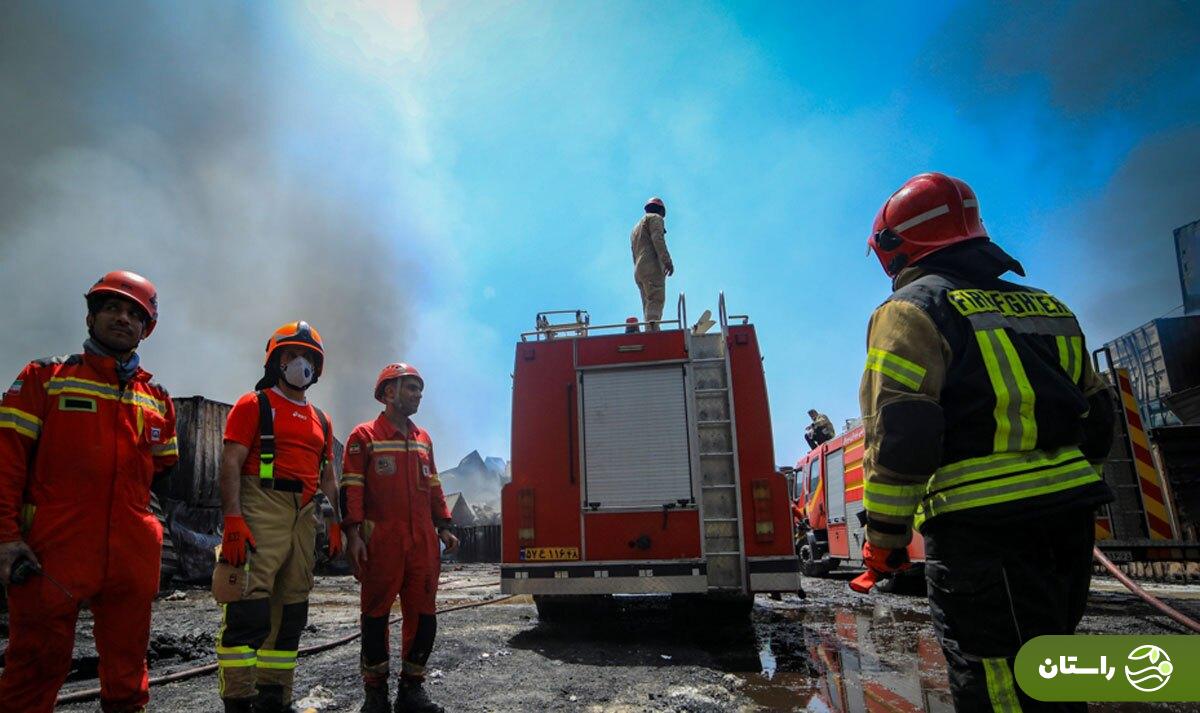 انفجار در بندر شهید رجایی؛ اعلام آخرین آمار جانباختگان و احضار برخی مقصران انفجار در بندر شهید رجایی؛ اعلام آخرین آمار جانباختگان و احضار برخی مقصران