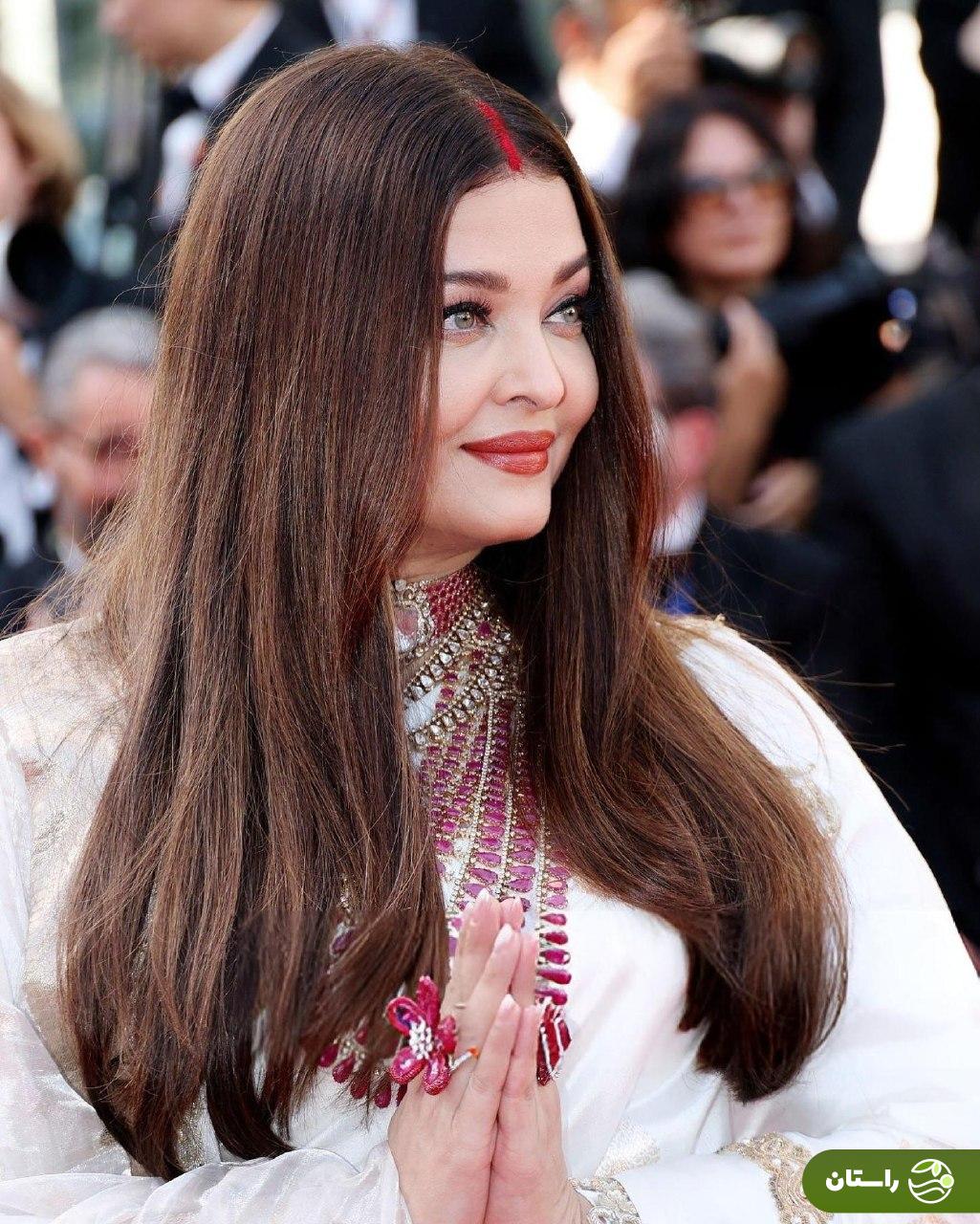 آیشواریا رای بدون حضور همسرش آبشیک باچان روی فرش قرمز کن آیشواریا رای بدون حضور همسرش آبشیک باچان روی فرش قرمز کن