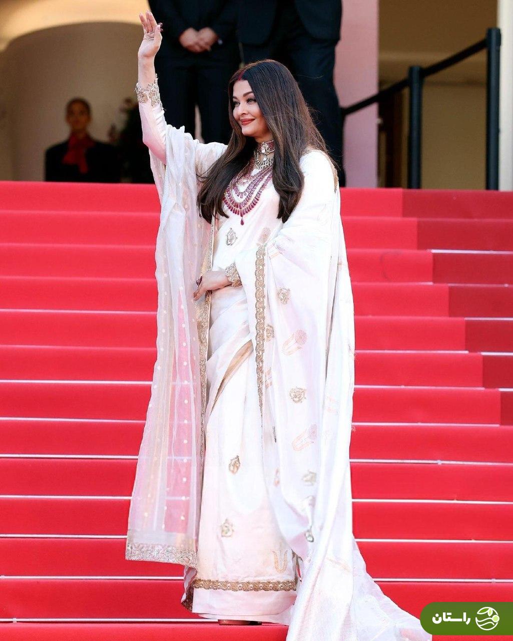 آیشواریا رای بدون حضور همسرش آبشیک باچان روی فرش قرمز کن آیشواریا رای بدون حضور همسرش آبشیک باچان روی فرش قرمز کن