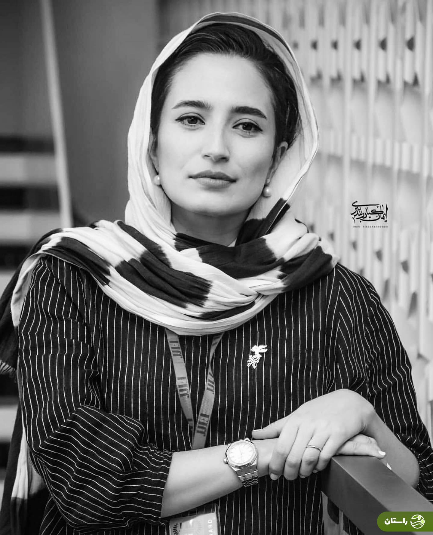 بیوگرافی نگار جواهریان؛ از من ترانه ۱۵ سال دارم و ازدواج با رامبد جوان تا سریال وحشی + تصاویر بیوگرافی نگار جواهریان؛ از من ترانه ۱۵ سال دارم و ازدواج با رامبد جوان تا سریال وحشی + تصاویر