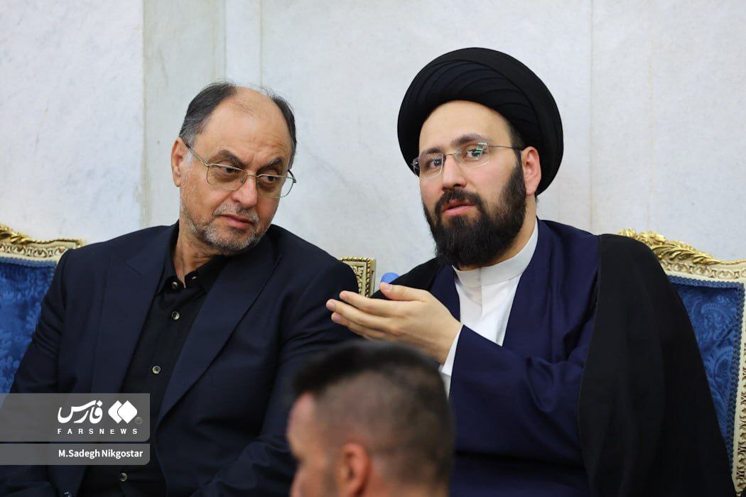 عکس | حضور بابک زنجانی، علی پروین و علیرضا دبیر در مراسم ترحیم پدر علی انصاری