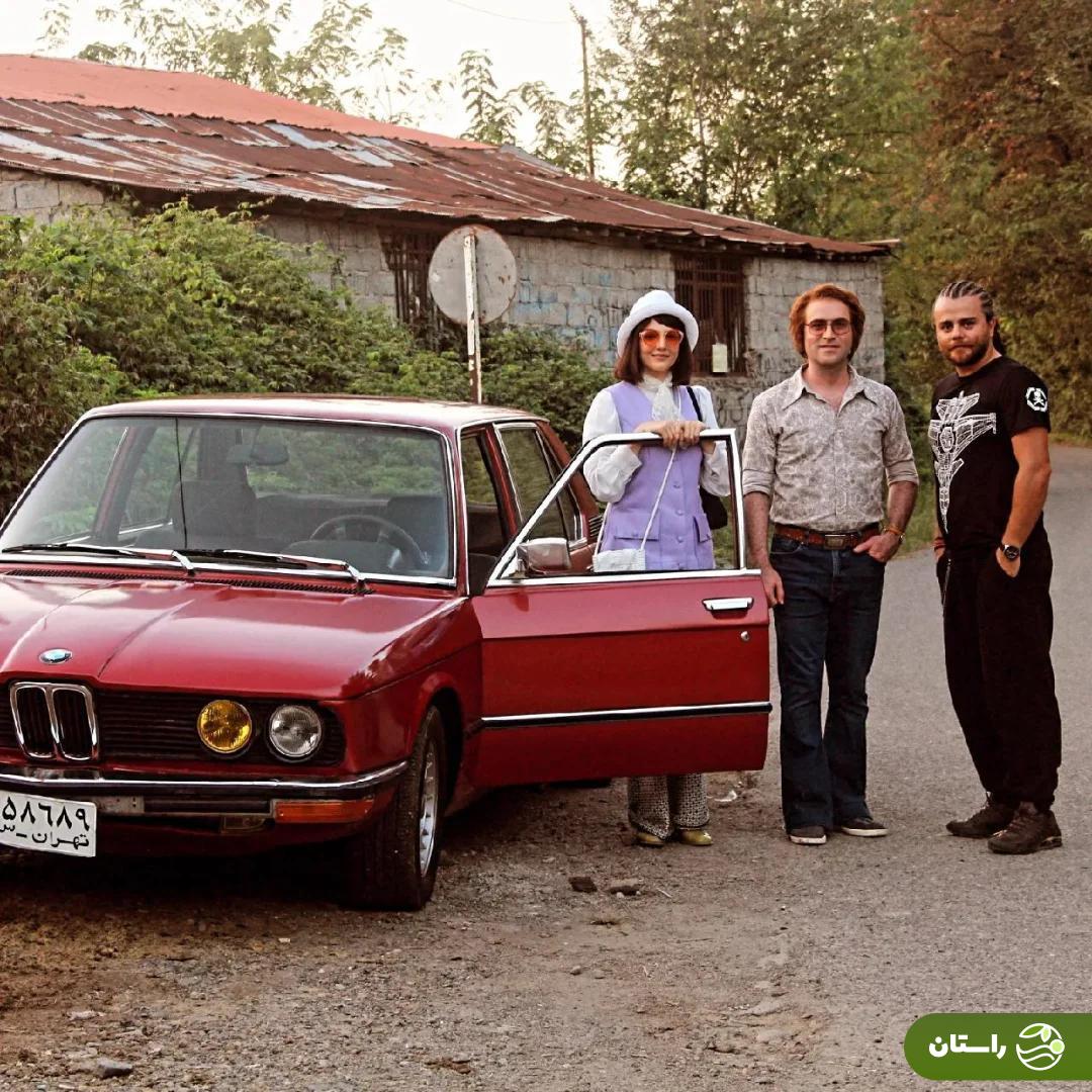 عکس | پشت صحنه سریال تاسیان؛ شیرین (مهسا حجازی) و امیر (هوتن شکیبا) در راه شمال