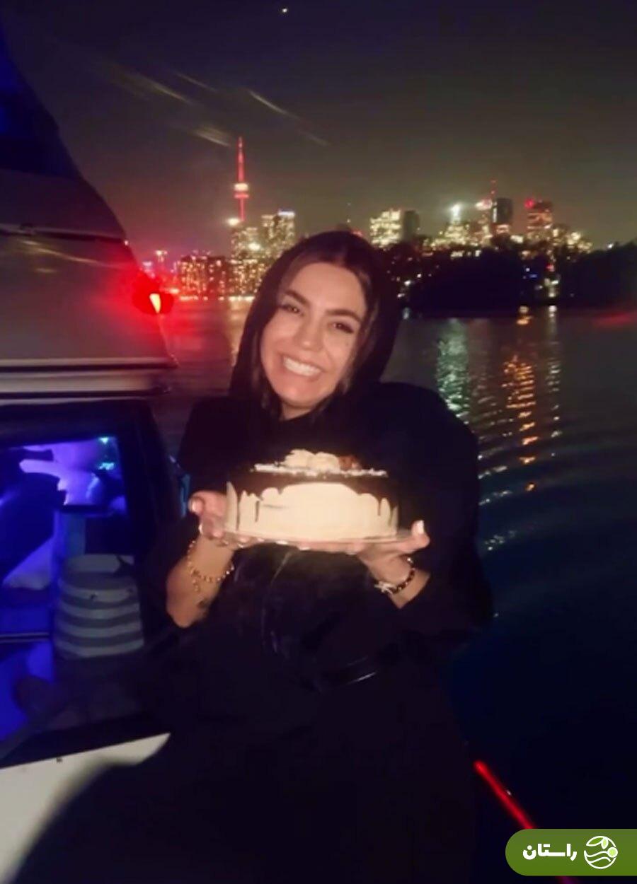 تصاویر | جشن تولد ۳۶ سالگی آزاده زارعی بازیگر نقش باران در سریال «آوای باران» کنار آبشار نیاگارا تصاویر | جشن تولد ۳۶ سالگی آزاده زارعی بازیگر نقش باران در سریال «آوای باران» کنار آبشار نیاگارا