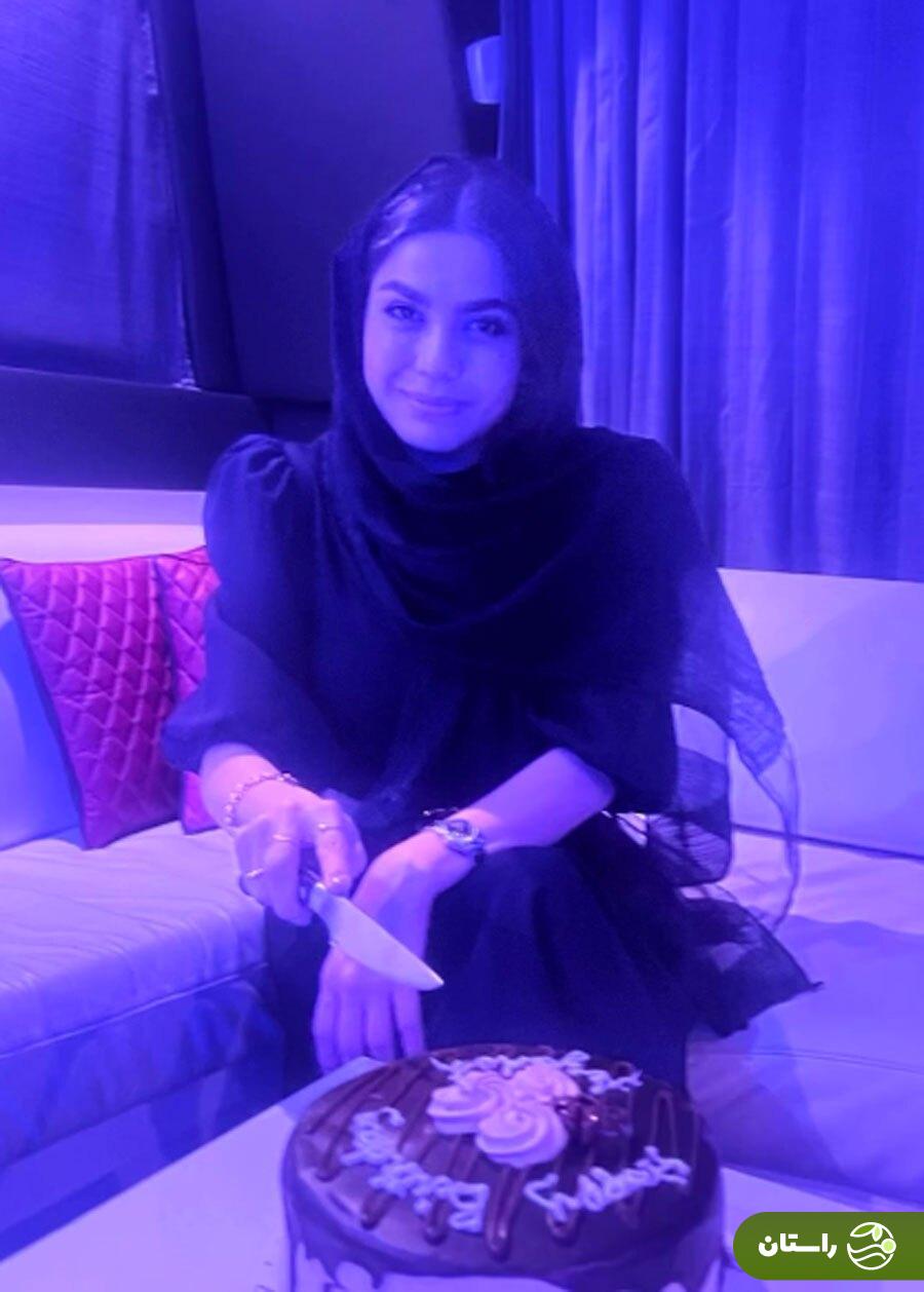 تصاویر | جشن تولد ۳۶ سالگی آزاده زارعی بازیگر نقش باران در سریال «آوای باران» کنار آبشار نیاگارا تصاویر | جشن تولد ۳۶ سالگی آزاده زارعی بازیگر نقش باران در سریال «آوای باران» کنار آبشار نیاگارا