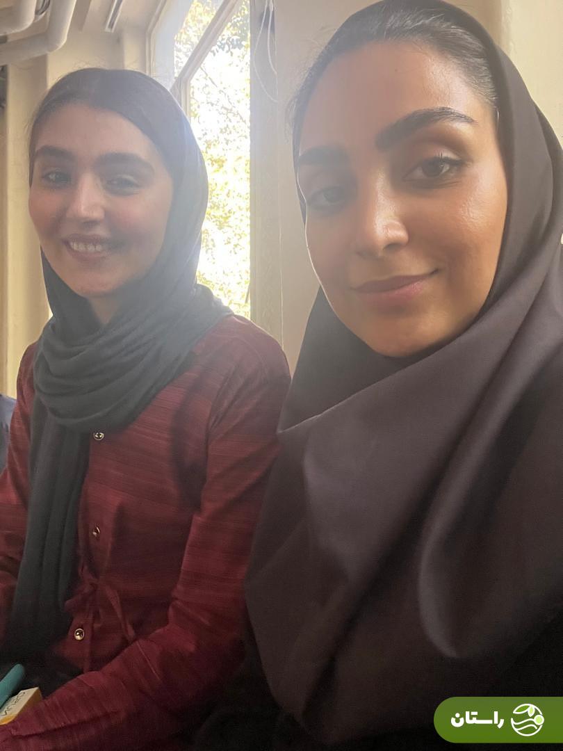 تصاویر دیدنی از پشت صحنه سریال وحشی؛ داوود (جواد عزتی)، رها (نگار جواهریان) و شکوفه (زهرا مددی)