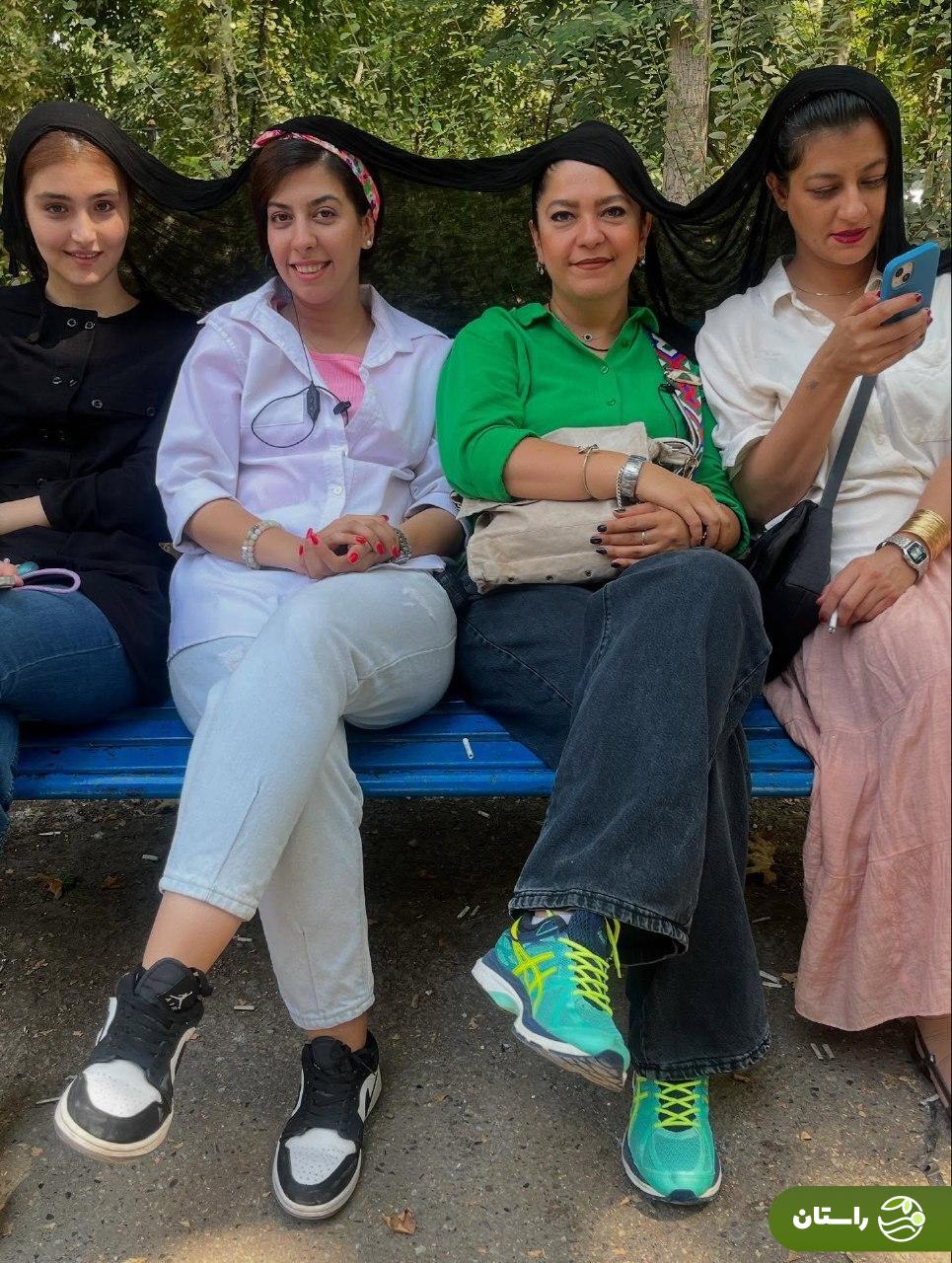 تصاویر دیدنی از پشت صحنه سریال وحشی؛ داوود (جواد عزتی)، رها (نگار جواهریان) و شکوفه (زهرا مددی)