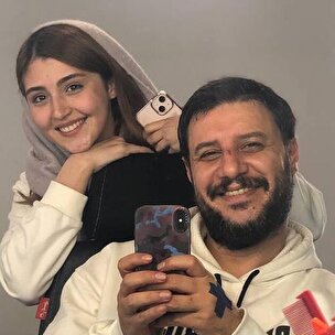 تصاویر دیدنی از پشت صحنه سریال وحشی؛ داوود (جواد عزتی)، رها (نگار جواهریان) و شکوفه (زهرا مددی)