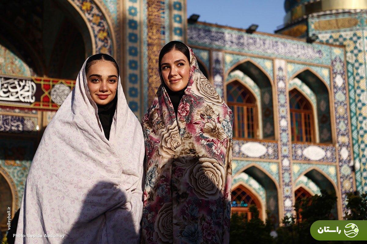 تصاویر | حضور بازیکنان تیم ملی والیبال زنان در امام‌زاده صالح