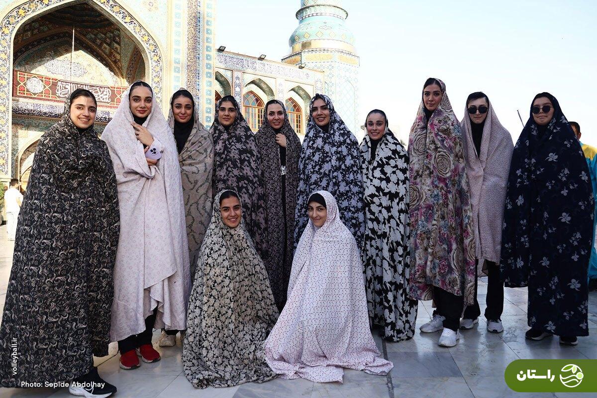 تصاویر | حضور بازیکنان تیم ملی والیبال زنان در امام‌زاده صالح