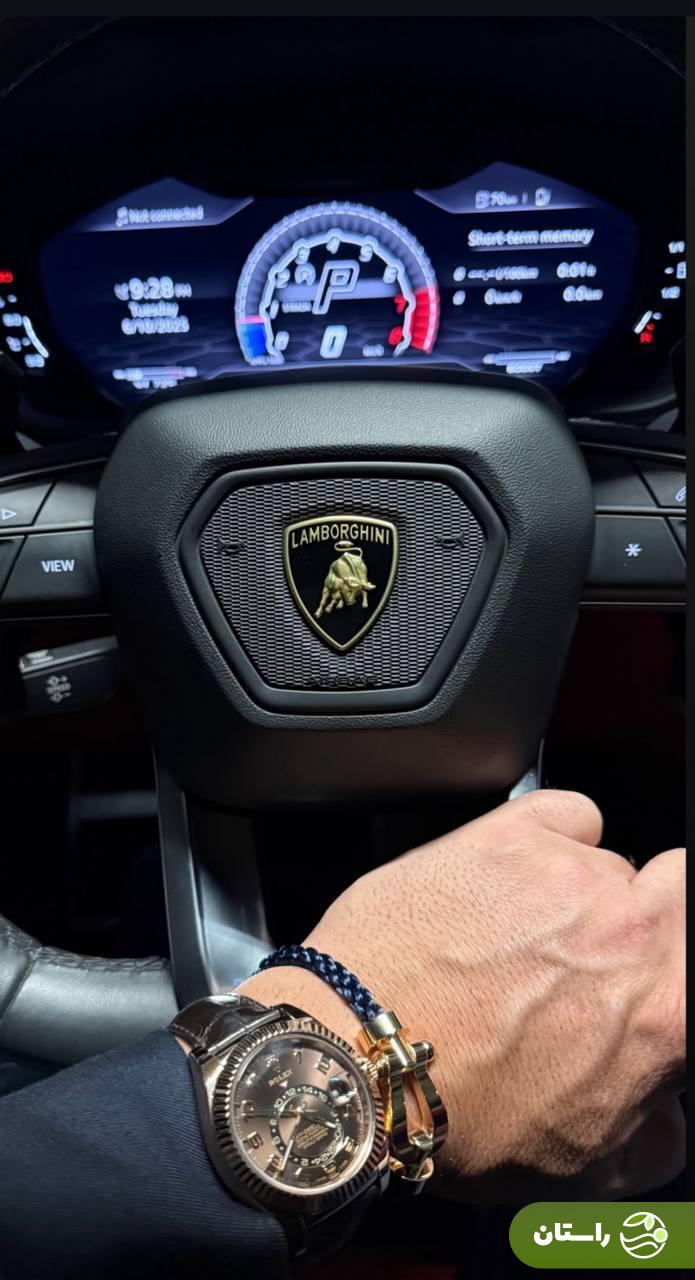 سبک زندگی فوقِ لاکچری گلزار بازهم جنجال بهپا کرد! + عکس سبک زندگی فوقِ لاکچری گلزار بازهم جنجال بهپا کرد! + عکس