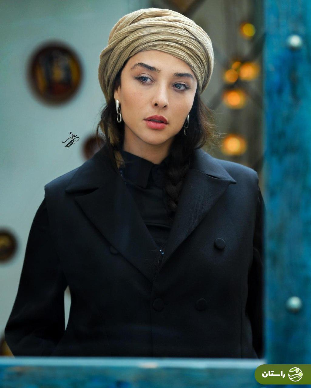 عکس | استایل جدید و ژست‌های جذاب آناهیتا درگاهی