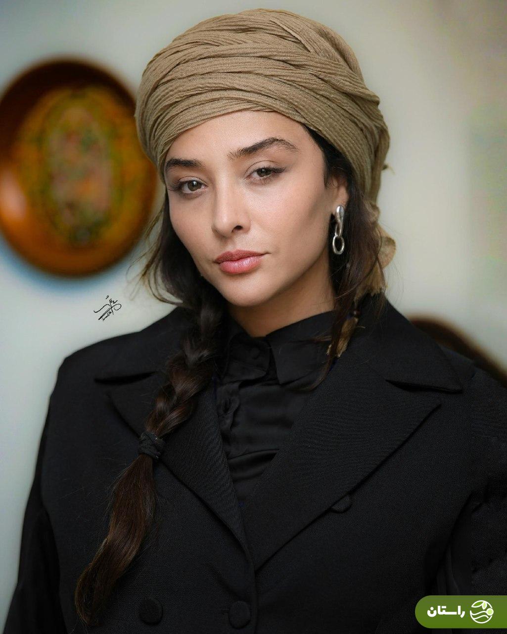 عکس | استایل جدید و ژست‌های جذاب آناهیتا درگاهی