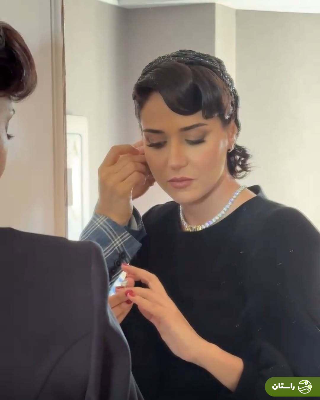 تصاویر | پشت صحنه میکاپ و آماده شدن پریناز ایزدیار برای فرش قرمز جشنواره کن ۲۰۲۵
