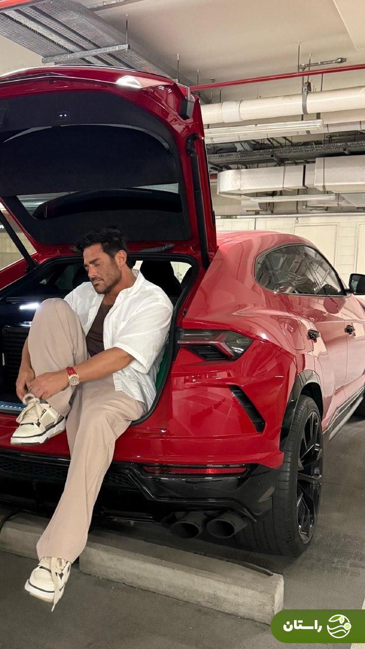 عکس | استایل جدید محمدرضا گلزار و یک سلفی عجیب عکس | استایل جدید محمدرضا گلزار و یک سلفی عجیب