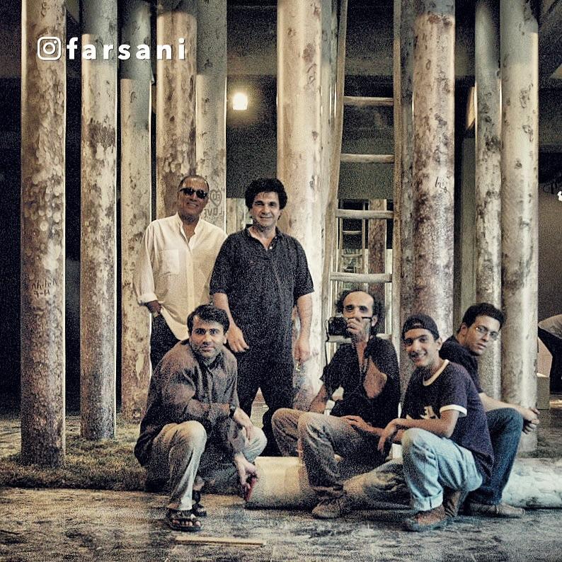 عکس | تونل زمان؛ سلفی دیده نشده از عباس کیارستمی و جعفر پناهی در موزه هنر‌های معاصر تهران؛ ۲۱ سال پیش