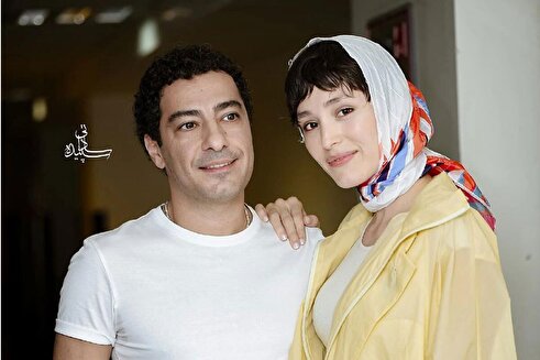 اعتراض نوید محمدزاده و فرشته حسینی به اخراج مهاجران افغان و بدرفتاری با آنها + تصاویر