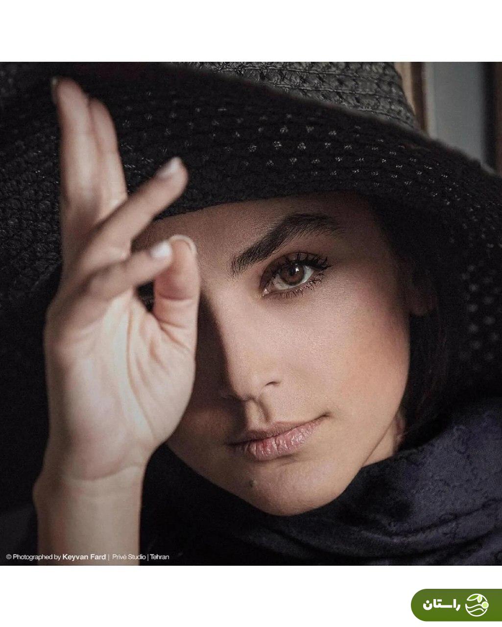 تصاویر | ۱۰ ژست دیدنی به سبک هدی زین‌العابدین