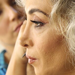 عکس | هما (پانته‌آ پناهی‌ها) و مریم (نازنین بیاتی) در پشت صحنه سریال تاسیان