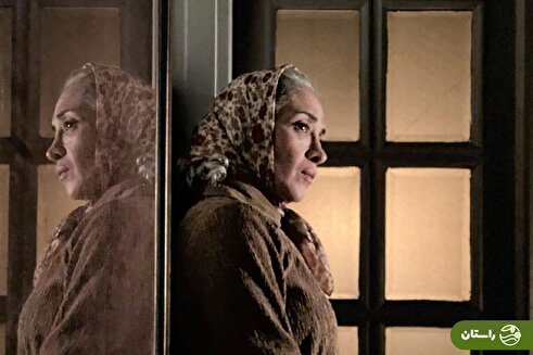 عکس | هما (پانته‌آ پناهی‌ها) و مریم (نازنین بیاتی) در پشت صحنه سریال تاسیان