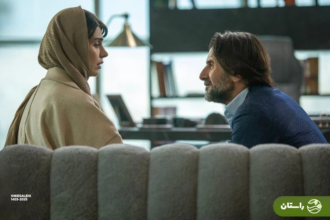 چند قاب دیدنی از سریال آبان؛ فریبرز، آبان اسفندیاری، بابک محمودی و امیر پرتو