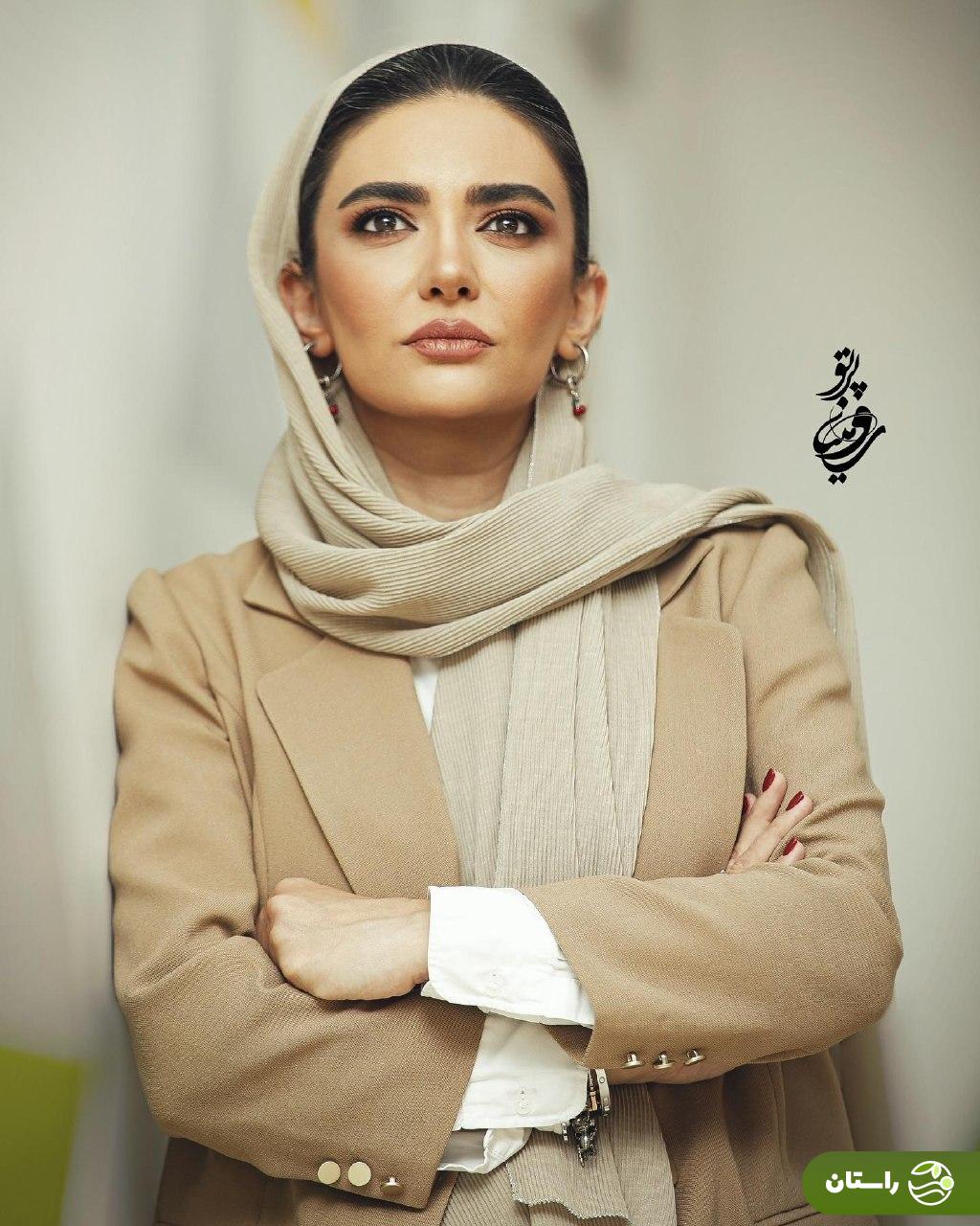 عکس | استایل لیندا کیانی در اکران خصوصی فیلم «زعفرانیه»