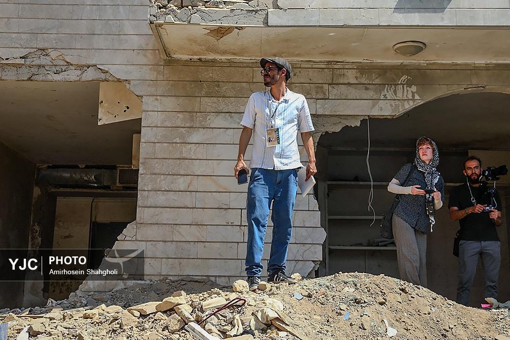 ویدئو | خبرنگاران زن آمریکایی در ایران چه میکنند؟ از عکس یادگاری با سحر امامی در شعار «مرگ بر آمریکا و اسرائیل» ویدئو | خبرنگاران زن آمریکایی در ایران چه میکنند؟ از عکس یادگاری با سحر امامی در شعار «مرگ بر آمریکا و اسرائیل»