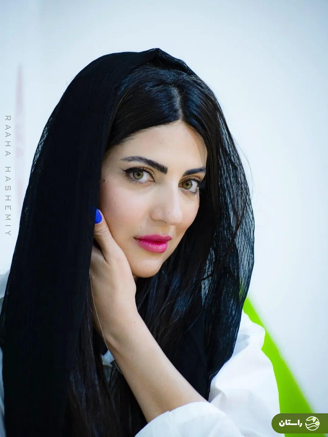 تصاویر | ۲۰ ژست دیدنی به سبک هلیا امامی