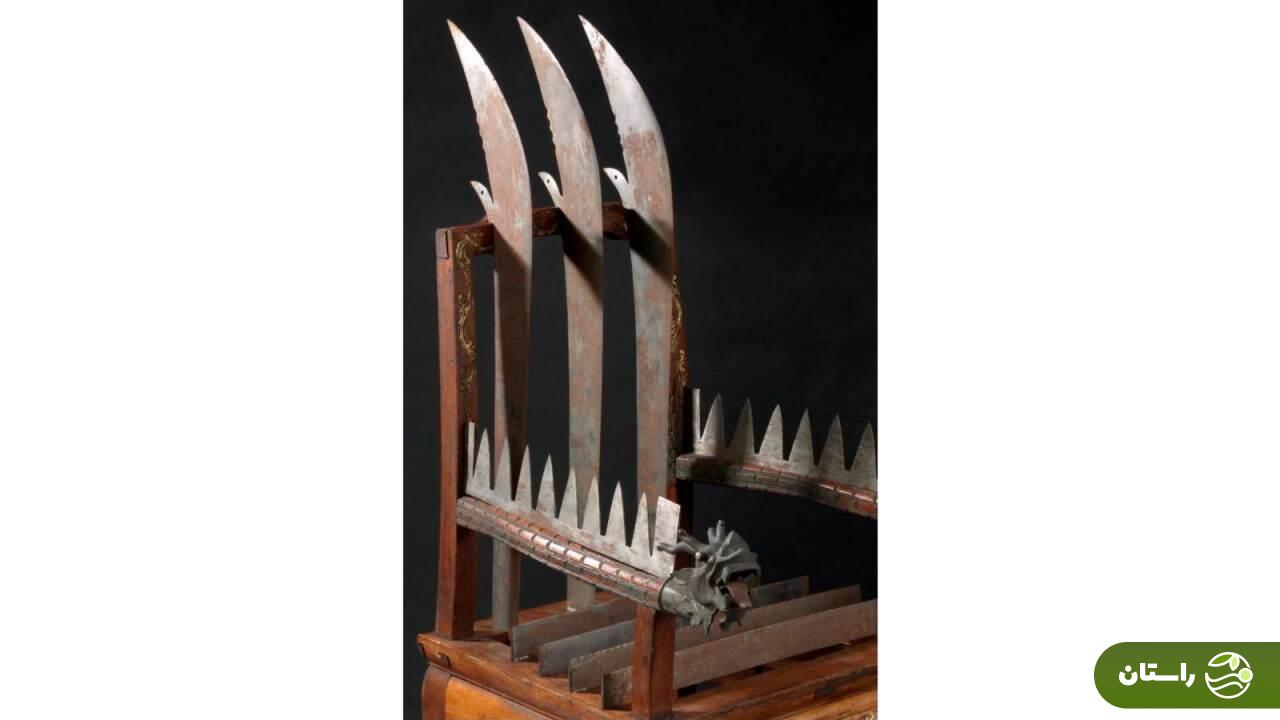 تصاویر | صندلی شکنجه یا وسیله ای برای احضار روح ماکارا تصاویر | صندلی شکنجه یا وسیله ای برای احضار روح ماکارا