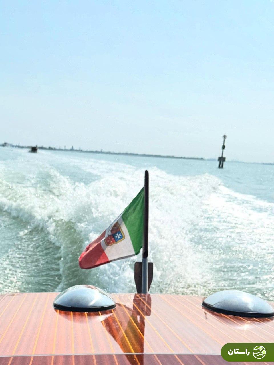 تصاویر | ونیزگردی ایوانکا ترامپ و فرزندانش پیش از مراسم عروسی جف بیزوس و لورن سانچز تصاویر | ونیزگردی ایوانکا ترامپ و فرزندانش پیش از مراسم عروسی جف بیزوس و لورن سانچز