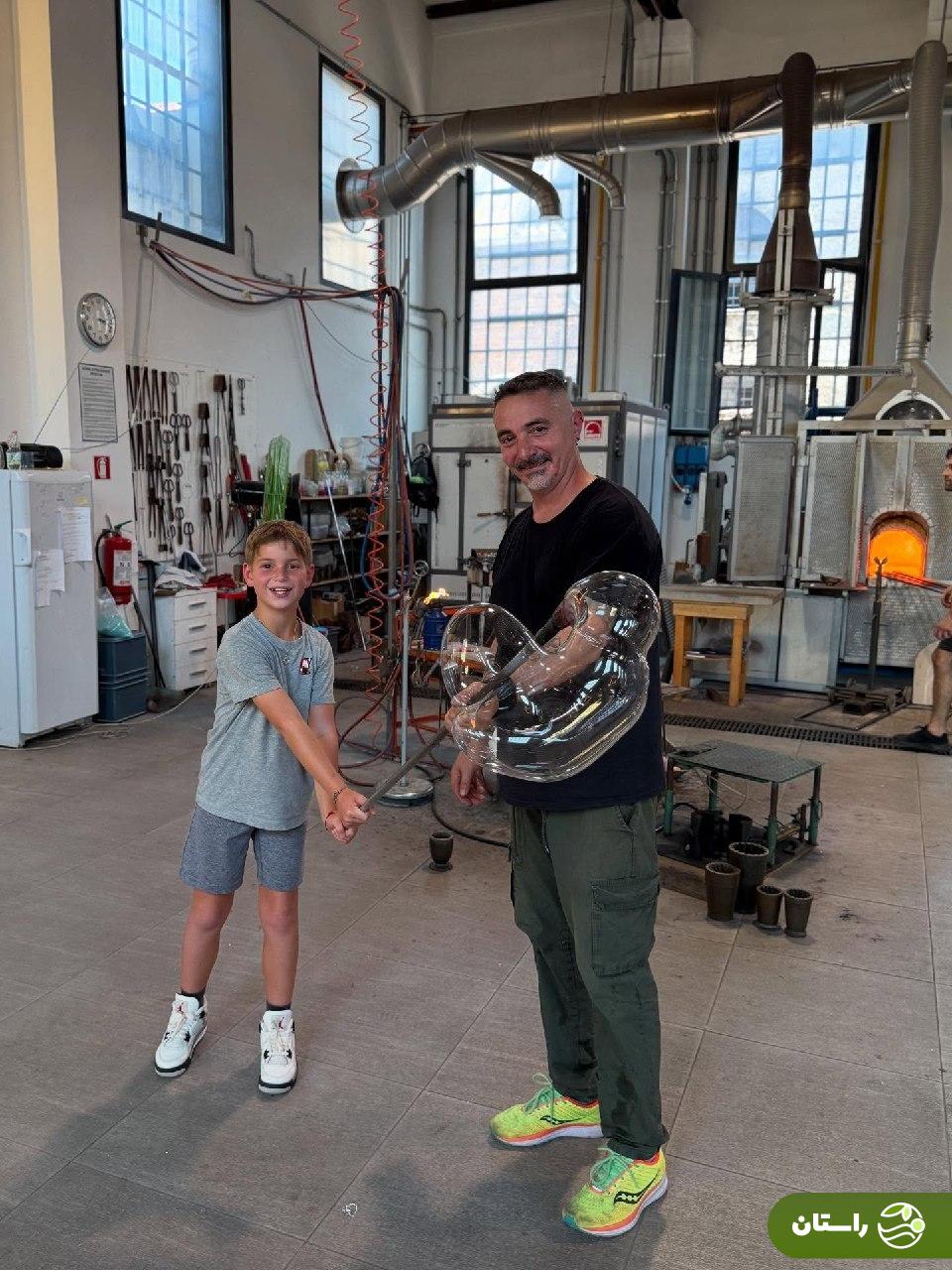 تصاویر | ونیزگردی ایوانکا ترامپ و فرزندانش پیش از مراسم عروسی جف بیزوس و لورن سانچز تصاویر | ونیزگردی ایوانکا ترامپ و فرزندانش پیش از مراسم عروسی جف بیزوس و لورن سانچز