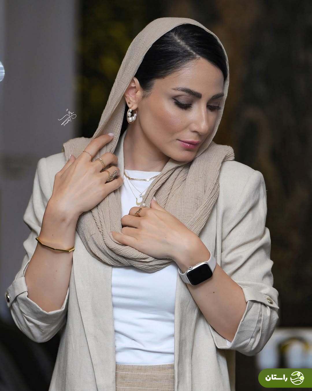 تصاویر | استایل سمیرا حسن‌پور بازیگر سریال جزر و مد در افتتاحیه یک نمایشگاه