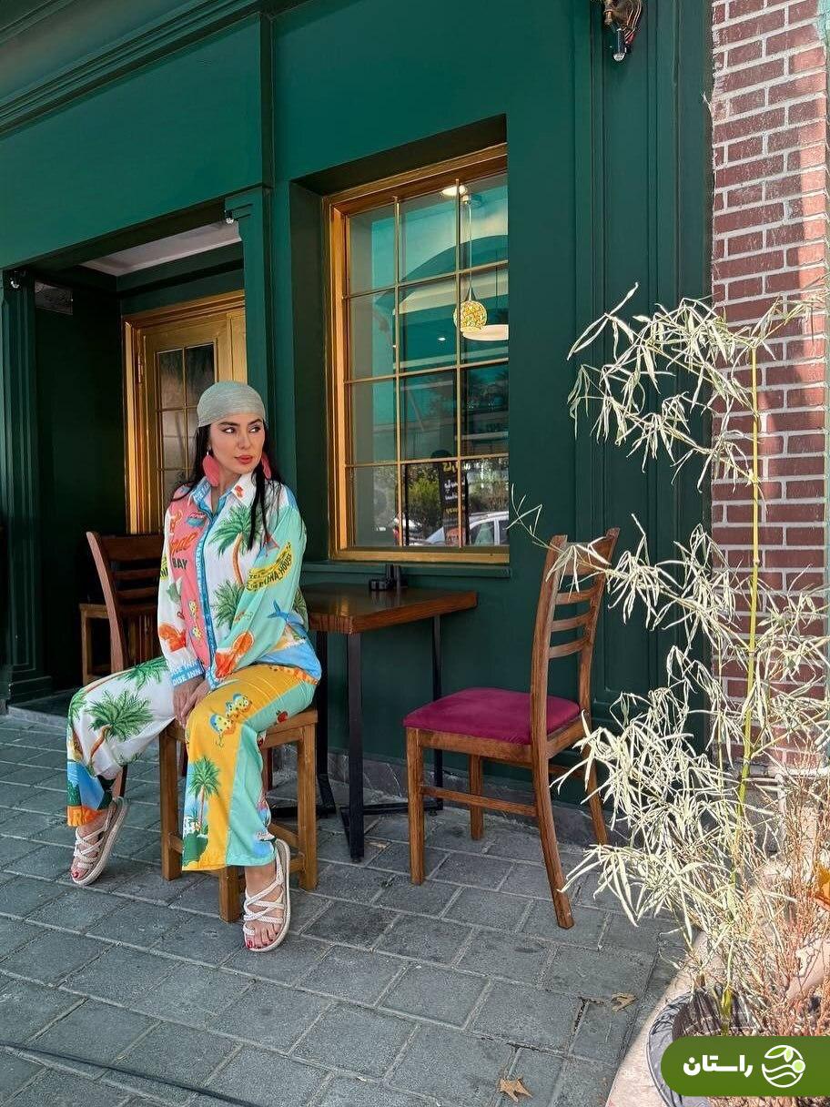 تصاویر | کافهگردی مرجانِ سریال «نونخ» با استایل رنگارنگ و تابستانی تصاویر | کافهگردی مرجانِ سریال «نونخ» با استایل رنگارنگ و تابستانی