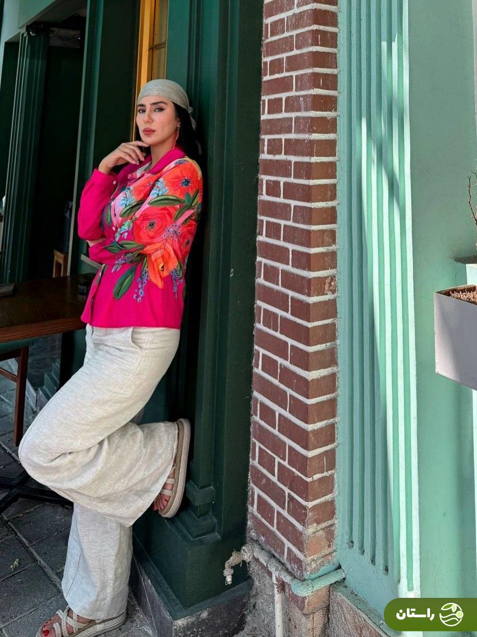 تصاویر | کافهگردی مرجانِ سریال «نونخ» با استایل رنگارنگ و تابستانی تصاویر | کافهگردی مرجانِ سریال «نونخ» با استایل رنگارنگ و تابستانی