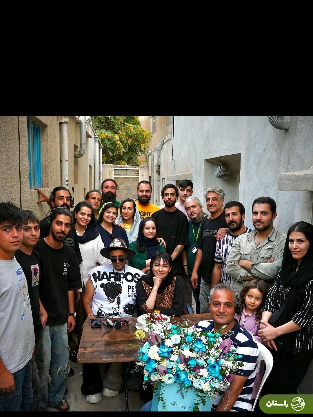 عکس | جشن تولد ۳۸ سالگی مینا وحید عکس | جشن تولد ۳۸ سالگی مینا وحید