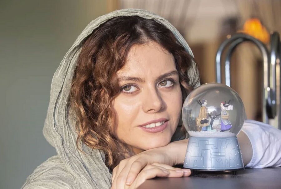 بیوگرافی غزال نظر؛ از وکالت تا بازیگری و شهرت با لقب «نیکول کیدمن ایرانی»